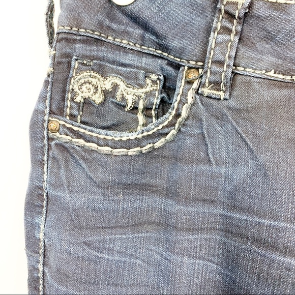 Silver Suki Blue Jeans - Picture 5 of 15